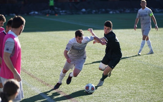 Soccer Nutrition for Youth Players: What to Eat Before, During, and After Games